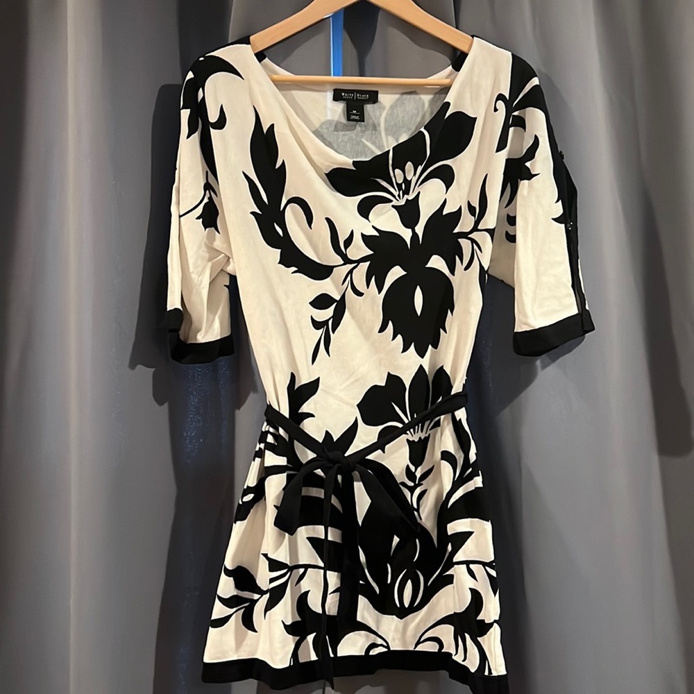 White House Black Market Tunic